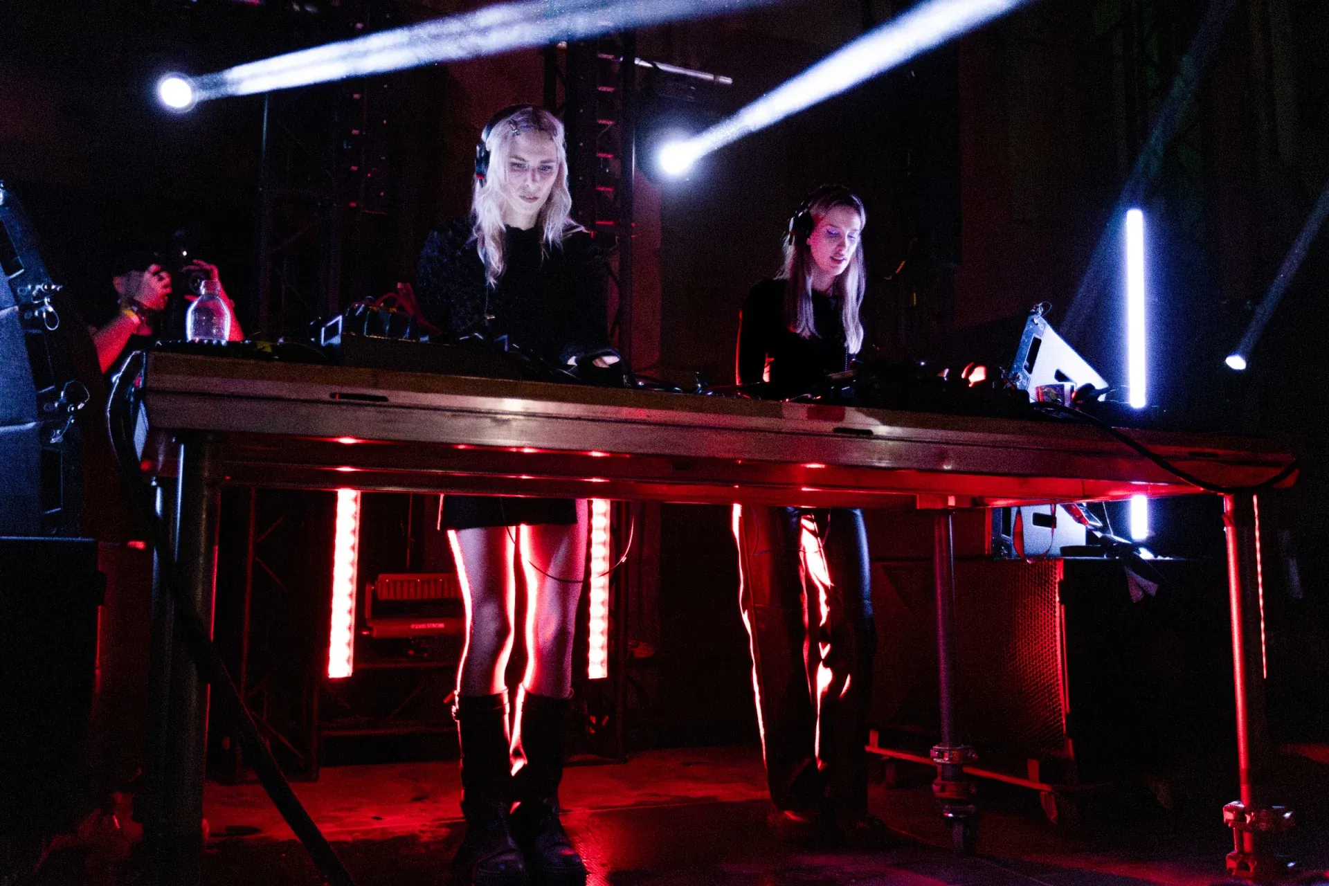 Technokool + Akác photo